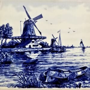 VTG Delft Holland Tile Trivet & Stand – A Dutch Charm to Ward Off Misfortune